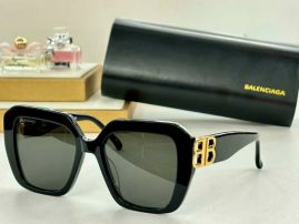 Picture of Balenciga Sunglasses _SKUfw56589169fw